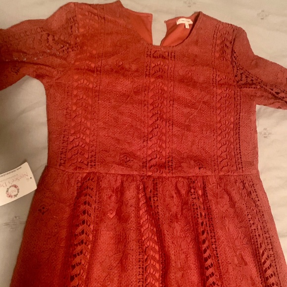 Dress sz medium never worn with tags - Picture 1 of 2